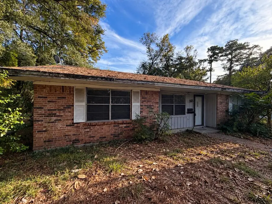 401 Pershing Avenue, Lufkin, TX 75904 - #2