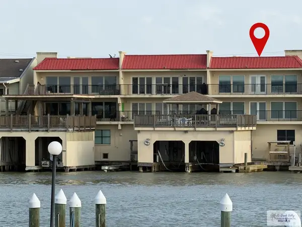 213 S Harbor Dr #301, PORT MANSFIELD, TX 78598