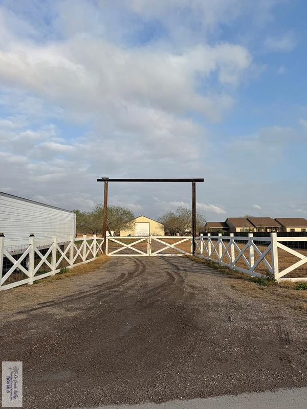 28255 S Altas Palmas Rd, HARLINGEN, TX 78522