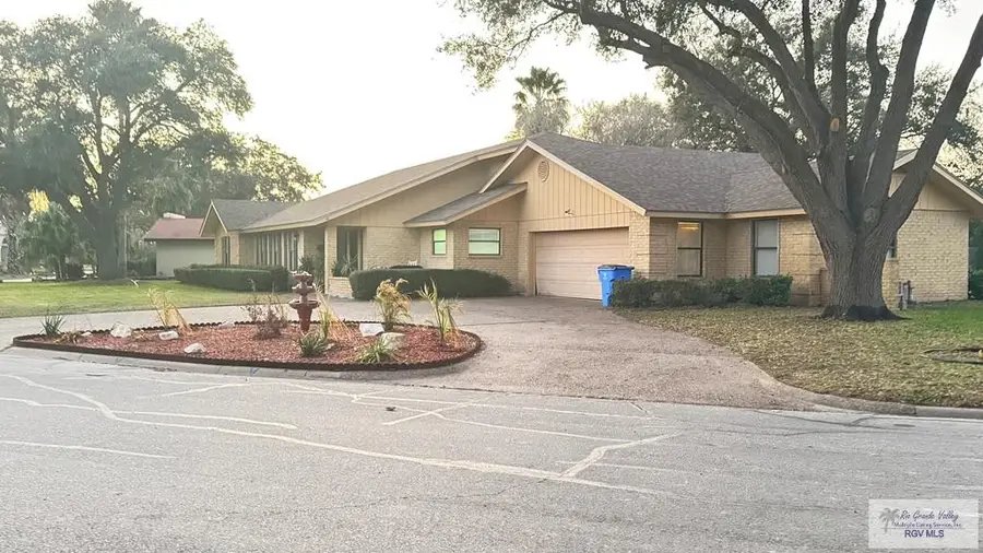 5102 S Palm Valley Dr., Harlingen, TX 78552 - Image #2