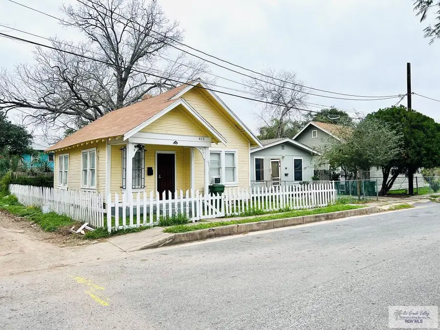 256 E Adams, Brownsville, TX 78520 - Image #2