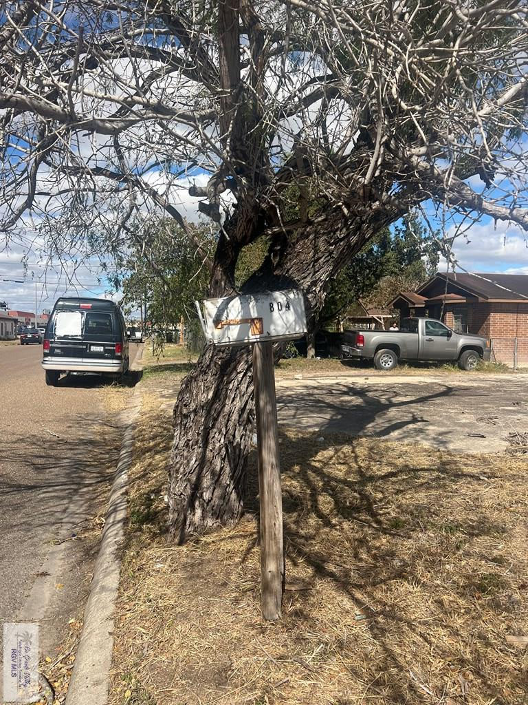 804 N Palmas St., Weslaco, TX 78596 - #2