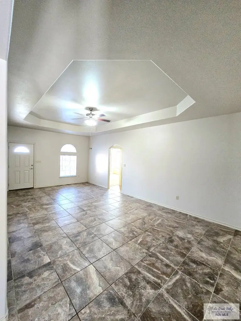 4170 Oak Hurst Dr, Brownsville, TX 78520 - #3