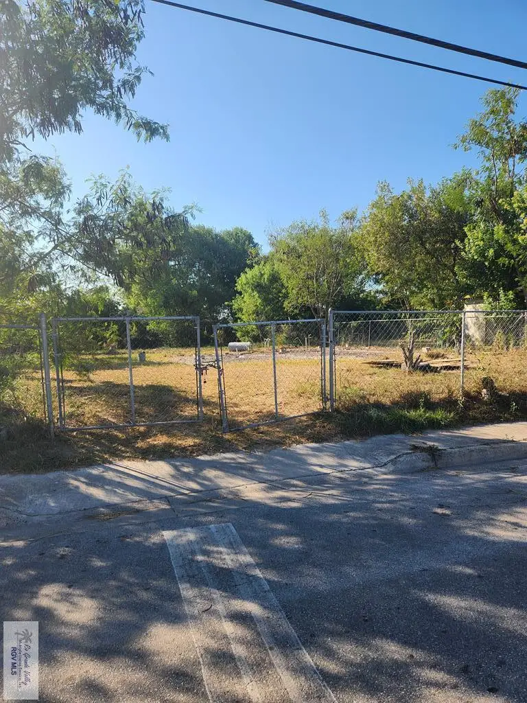 133 Midway Rd, Brownsville, TX 78520 - Image #1