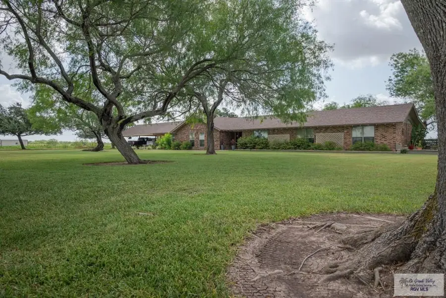 33145 Ohio Station Rd, San Benito, TX 78586 - Image #2