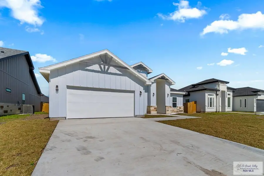 712 Kaylee Dr, La Feria, TX 78559 - Image #2