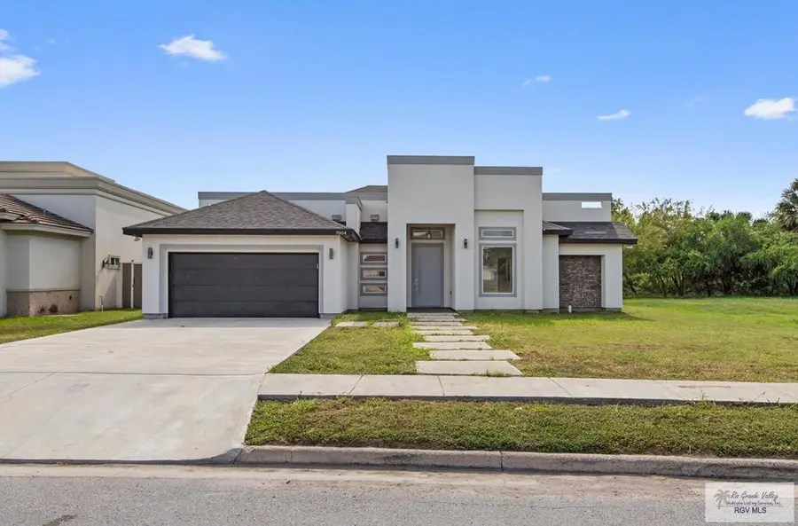 7004 Lago Vista, Brownsville, TX 78520 - Image #2