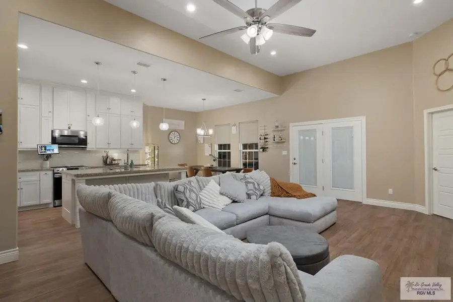 16620 W Duff Court, Harlingen, TX 78552 - Image #2