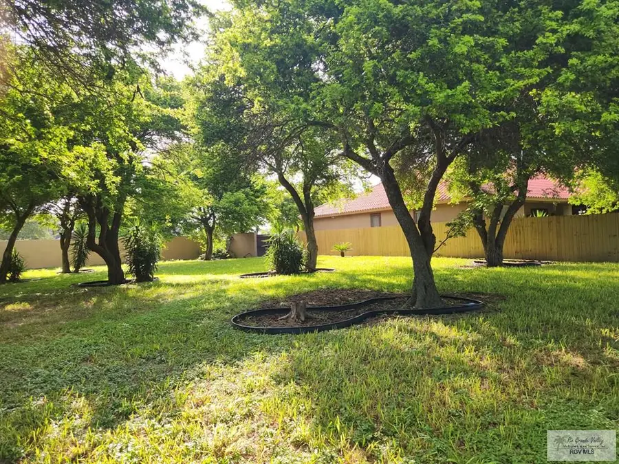 5362 Rustic Manor Dr., Brownsville, TX 78526 - Image #2