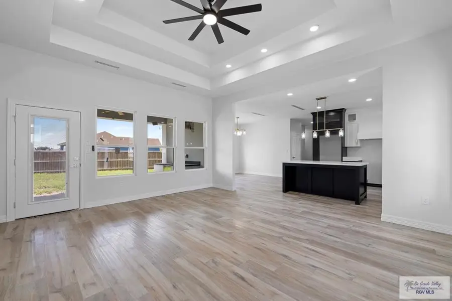 33311 Balandre St, Los Fresnos, TX 78566 - Image #2