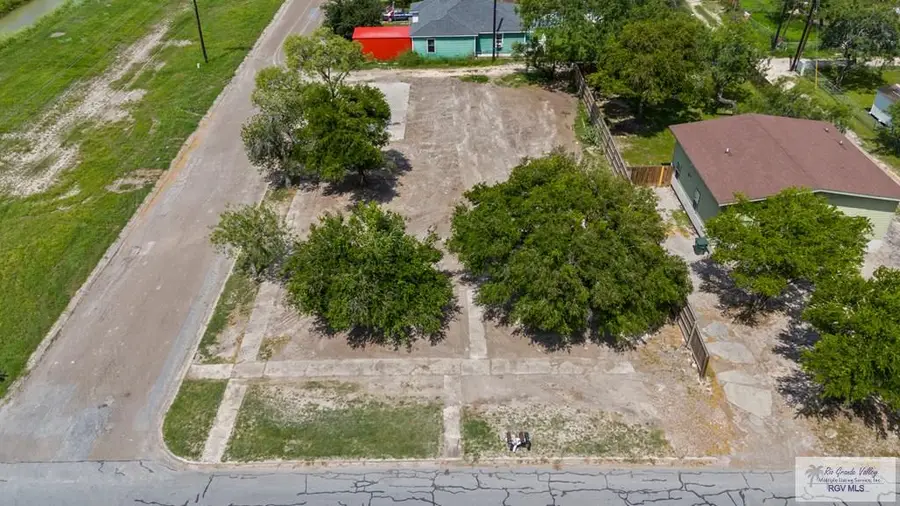 1301 S 1st St., Harlingen, TX 78550 - Image #2