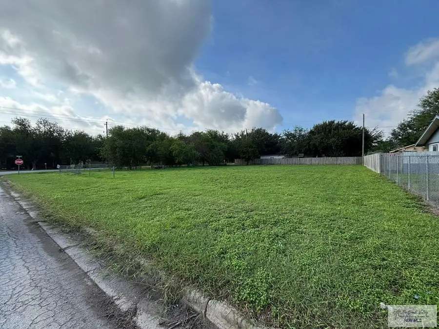 16635 Kika De La Garza Cir., Primera, TX 78552 - Image #2