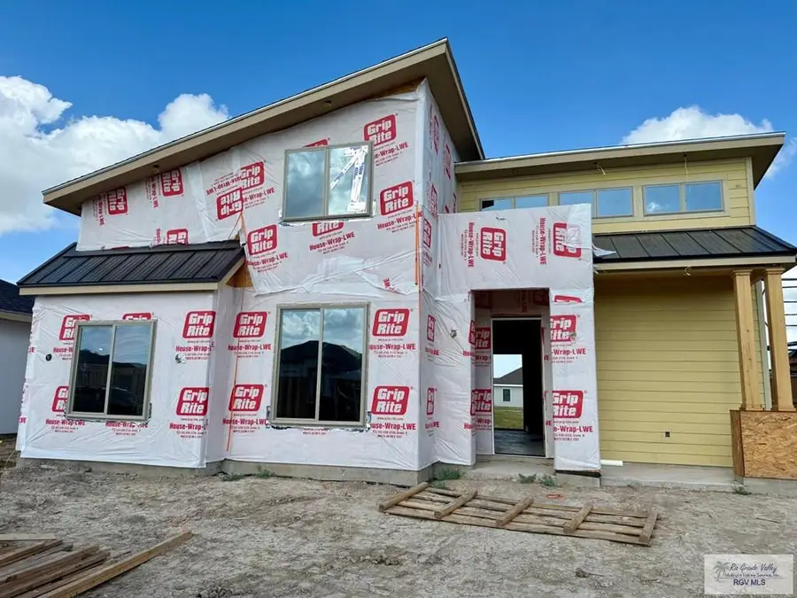 43929 Red Valley Ave, Brownsville, TX 78521 - Image #2