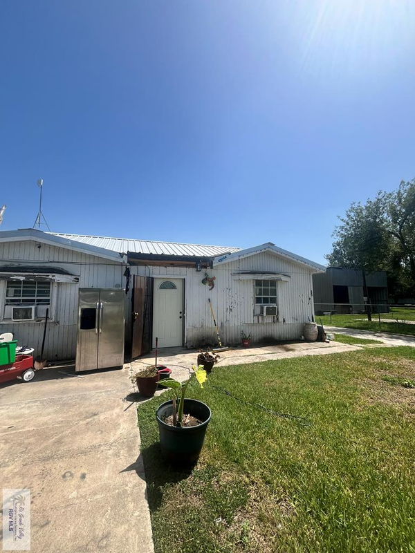 10730 Tampa Ave., SANTA ROSA, TX 78593