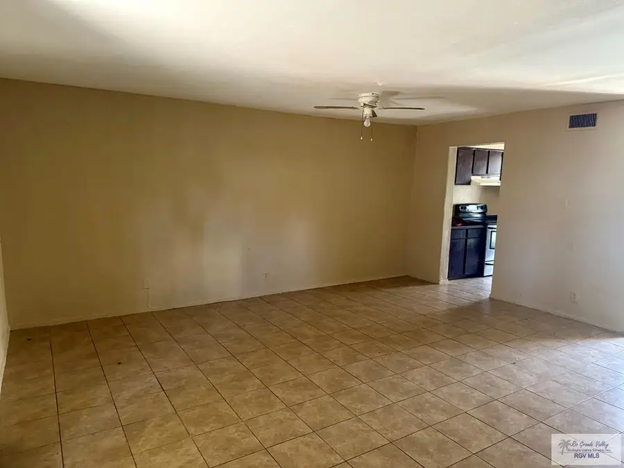 2304 Shidler Dr. #Apt 66, Brownsville, TX 78521 - Image #3