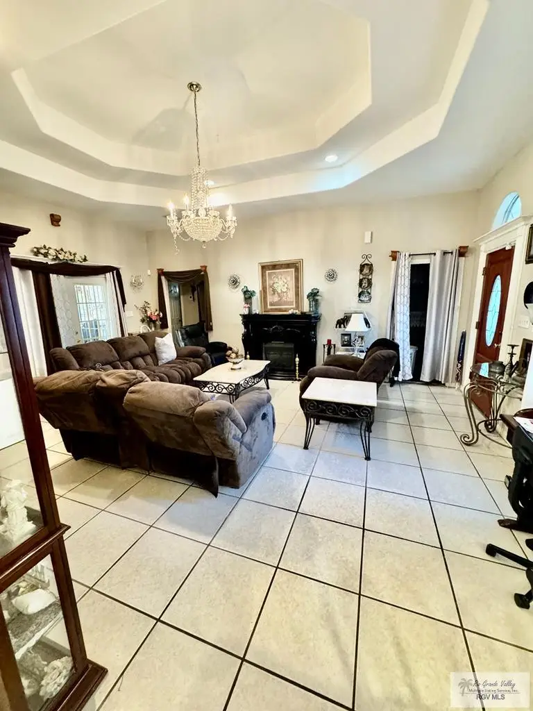 1205 W Saint Charles, Brownsville, TX 78520 - Image #2
