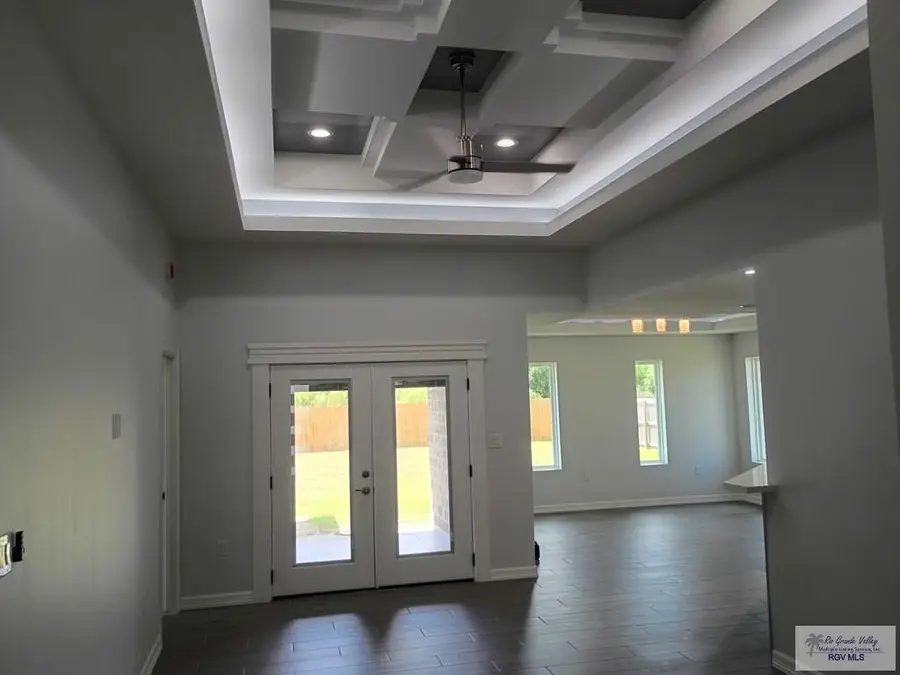 33396 Balandre St, Los Fresnos, TX 78566 - Image #3