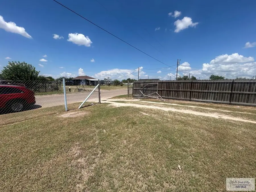 11606 Lisa Dr, Donna, TX 78537 - Image #3