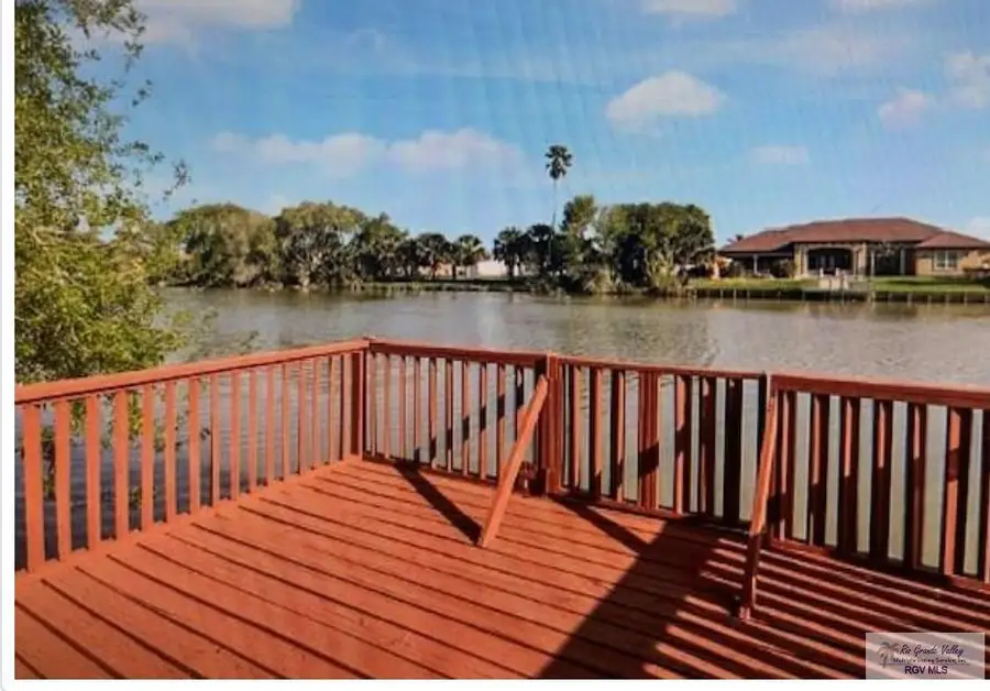 71 Cortez Ave., Rancho Viejo, TX 78575 - #3