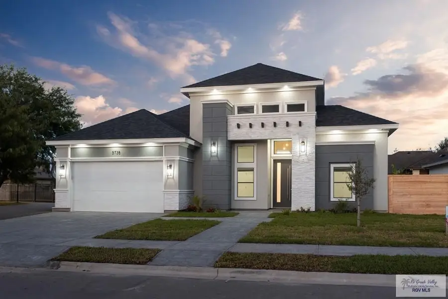 5738 Woods Country Ave, Brownsville, TX 78526 - Image #3