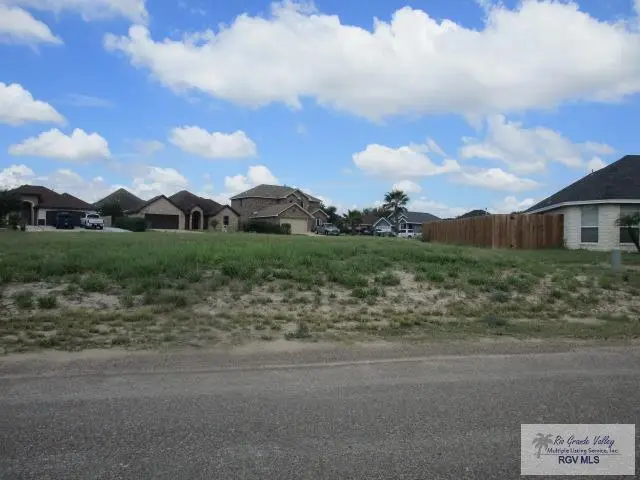 420 N Kika De La Garza Cir., La Joya, TX 78560 - Image #1