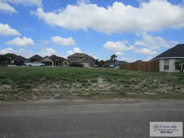 420 N Kika De La Garza Cir., La Joya, TX 78560 - Image #3