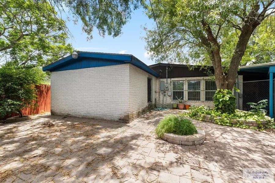 1225 Poplar St, Brownsville, TX 78520 - Image #2