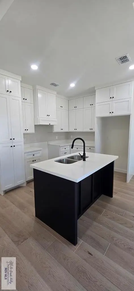 300 S East St., La Feria, TX 78559 - Image #3