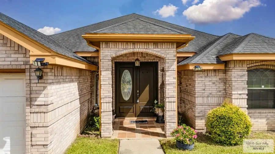 4015 Frankie Ave., Brownsville, TX 78521 - Image #2