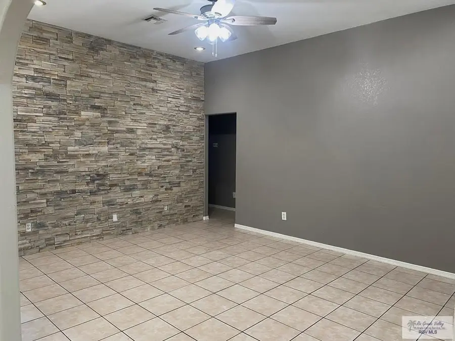 3954 Calle Rio De Janeiro, Brownsville, TX 78526 - Image #2