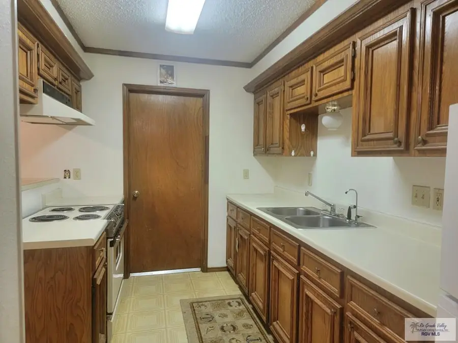 155 Sunrise Ln. #15, Brownsville, TX 78521 - Image #3