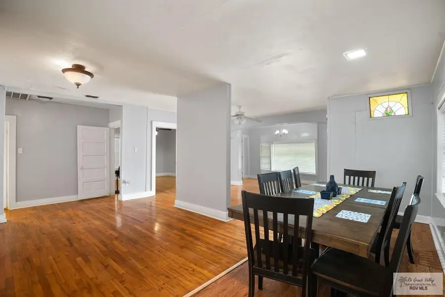 222 W Filmore Ave, Harlingen, TX 78550 - Image #2