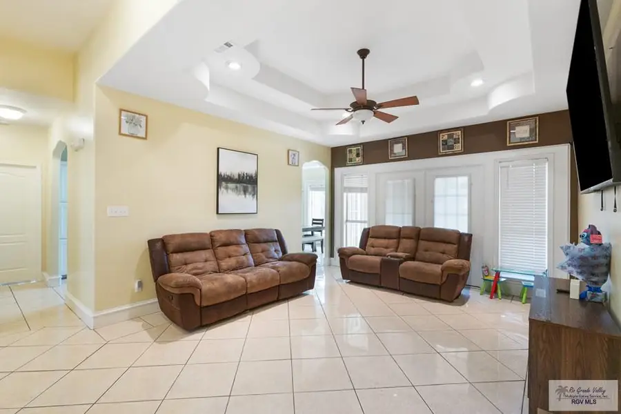 1514 Christian Cir, Harlingen, TX 78550 - Image #3