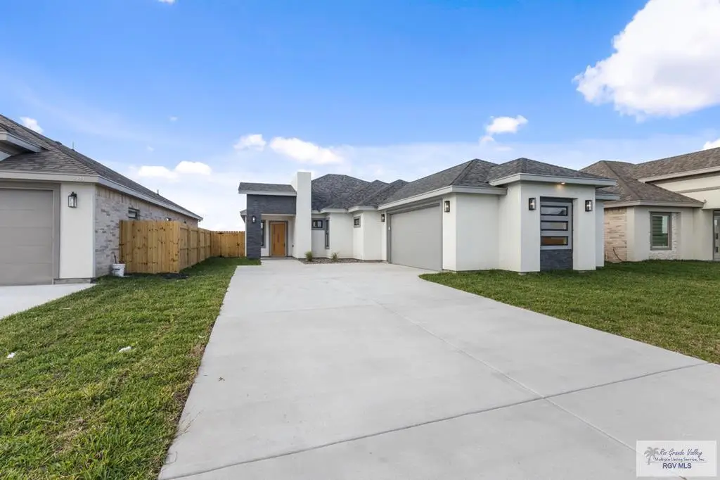 2945 Bethlehem Dr, Brownsville, TX 78526 - Image #1