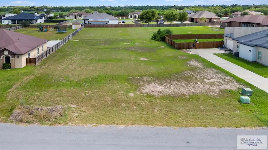 35679 Calle Caliza, Brownsville, TX 78520 - Image #2