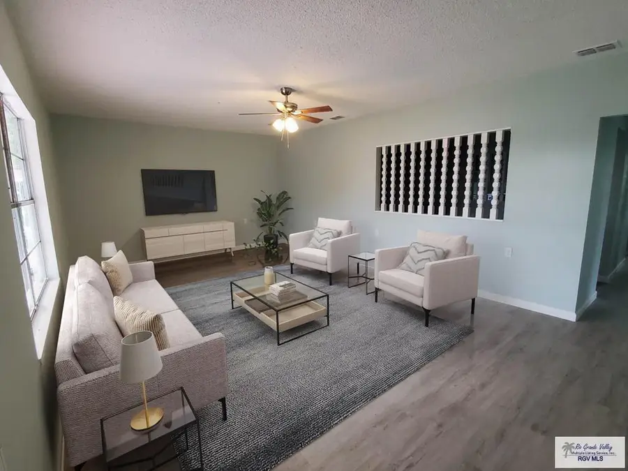 1017 E Adams St., Harlingen, TX 78550 - Image #2