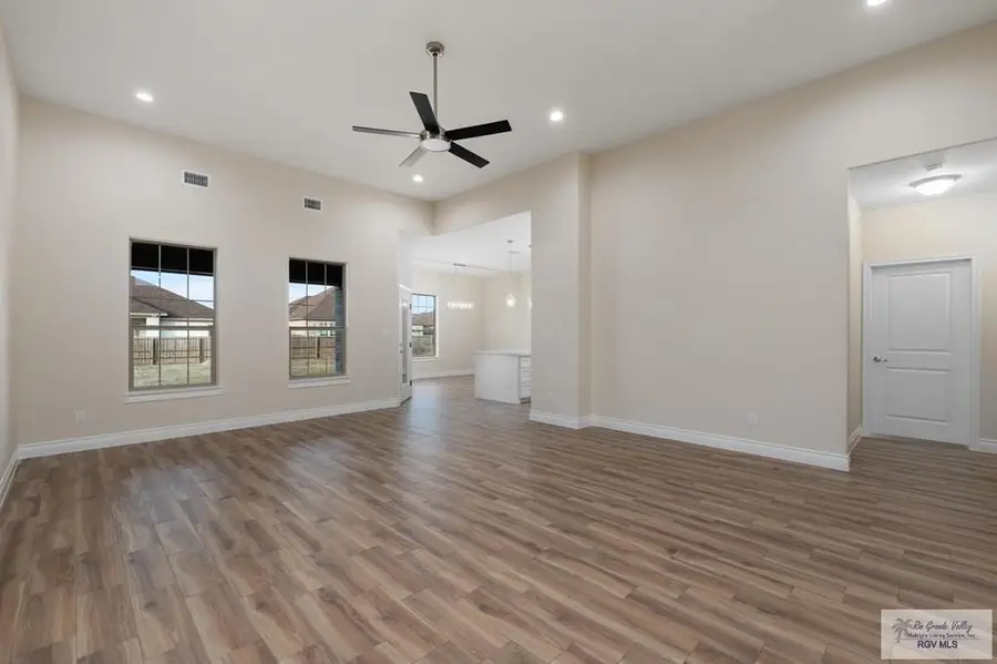 16579 Napper Ln, Harlingen, TX 78552 - #2