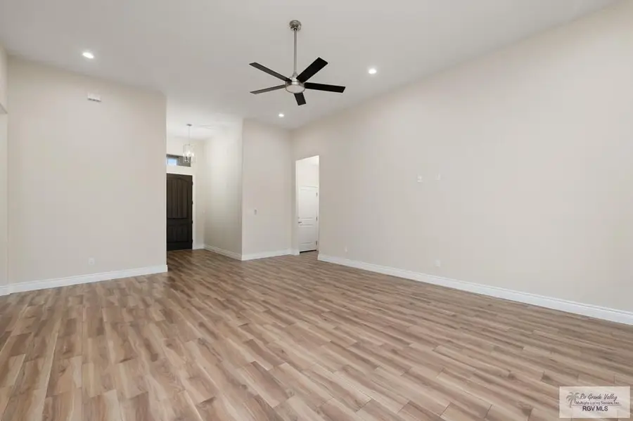 16579 Napper Ln, Harlingen, TX 78552 - #3