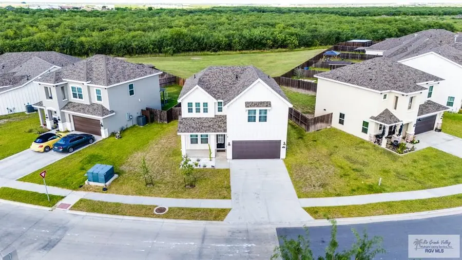 2029 Grove Ln, Brownsville, TX 78526 - Image #2