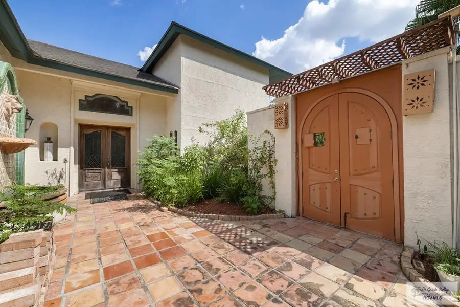 2821 Clifford St, Harlingen, TX 78550 - Image #2