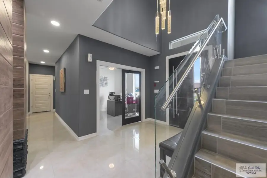 2537 Los Portales Dr., Brownsville, TX 78526 - Image #3