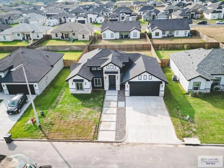 315 Brooks Circle North, La Feria, TX 78559 - Image #2