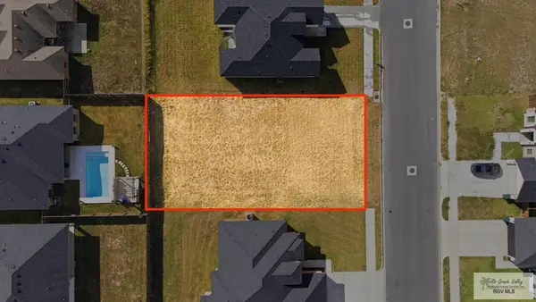 8709 Swan Lake Dr #18, HARLINGEN, TX 78552