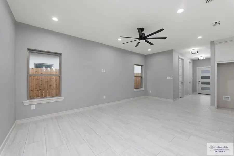 2013 New Combes Rd, Harlingen, TX 78550 - #3