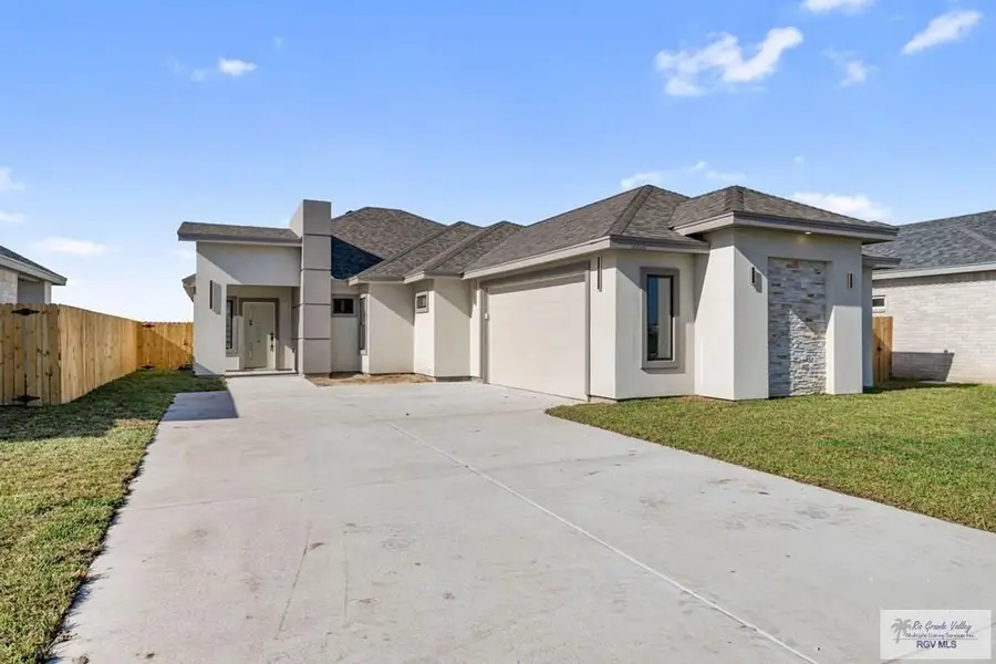 2936 Bethlehem Dr, Brownsville, TX 78520 - Image #2
