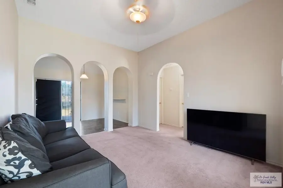 121 Kiwi Ln., Brownsville, TX 78521 - Image #3