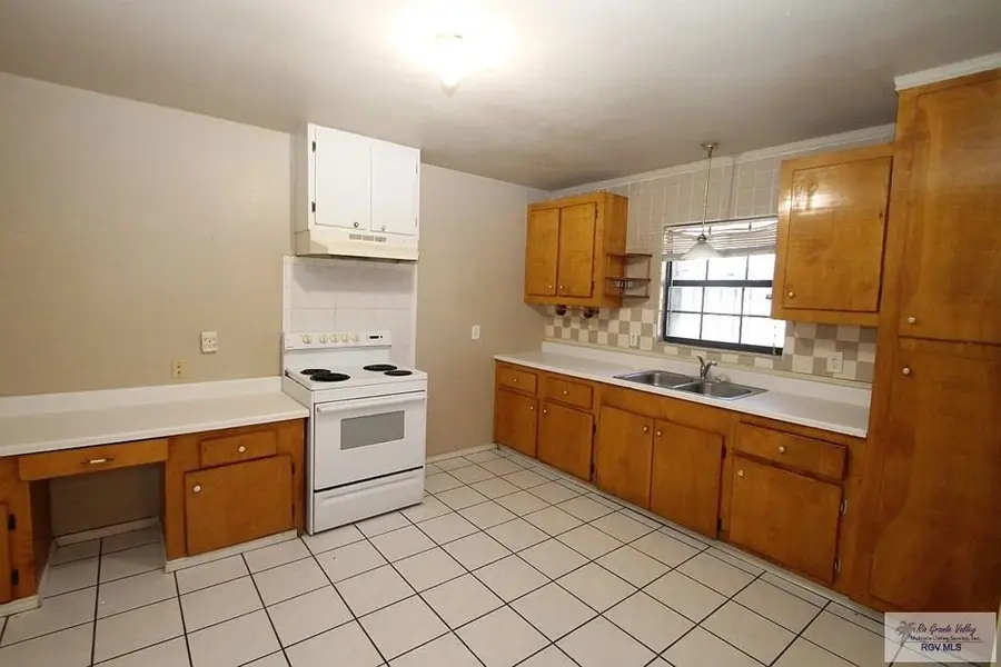 3738 NE Rey David Dr., Brownsville, TX 78521 - Image #3