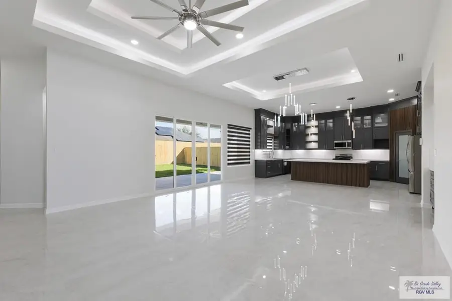 5762 Woods Country Ave, Brownsville, TX 78526 - Image #3