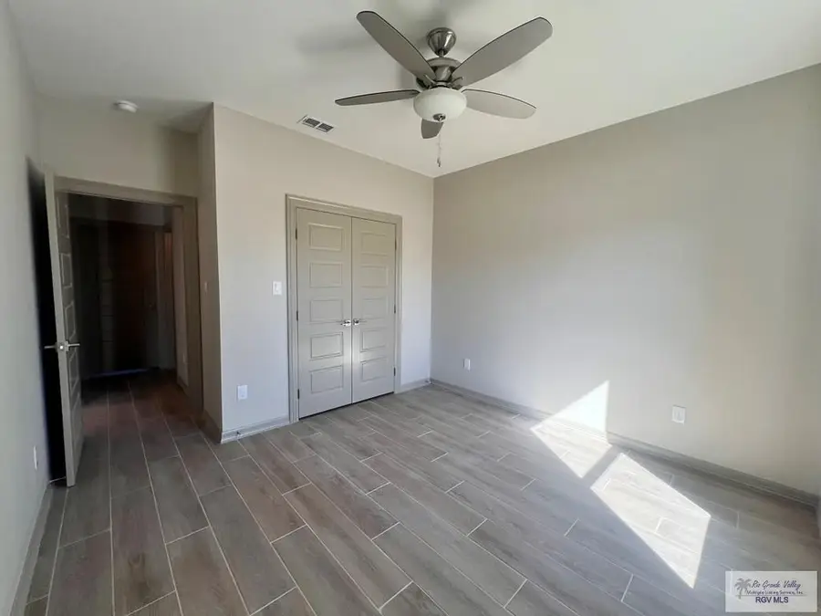 1004 Gabriella St, Harlingen, TX 78550 - Image #2