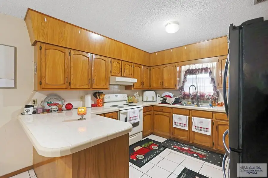 530 N P St., Harlingen, TX 78550 - Image #3